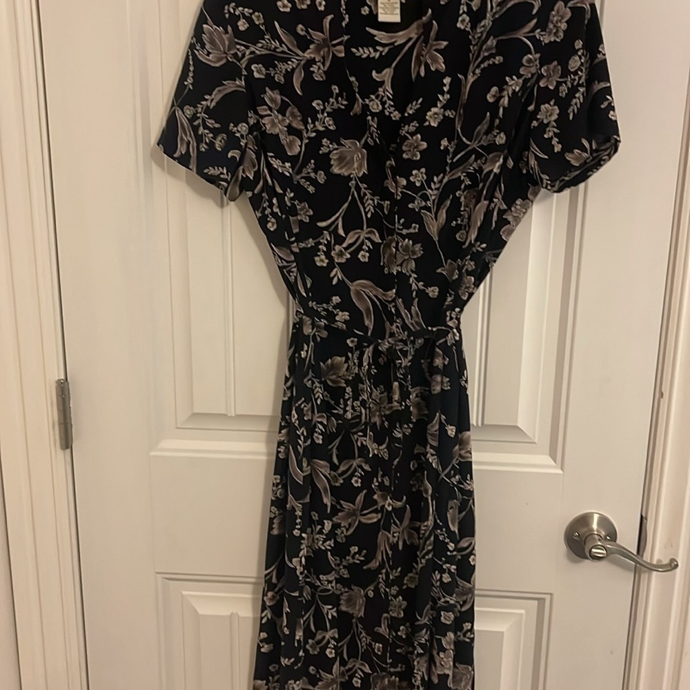 Norton McNaughton Woman's S Shift Dress Multicolor Black Floral Maxi belted